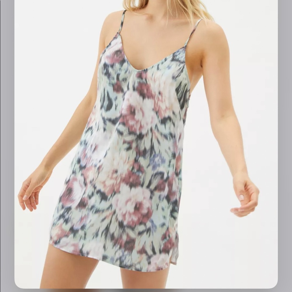 UO Out From Under Floral Slip Dress Size Medium - Picture 4 of 5